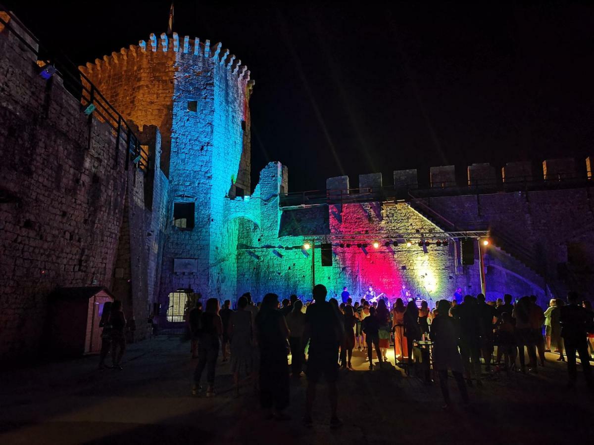 Heritage Bella Vista Apartments Trogir Buitenkant foto